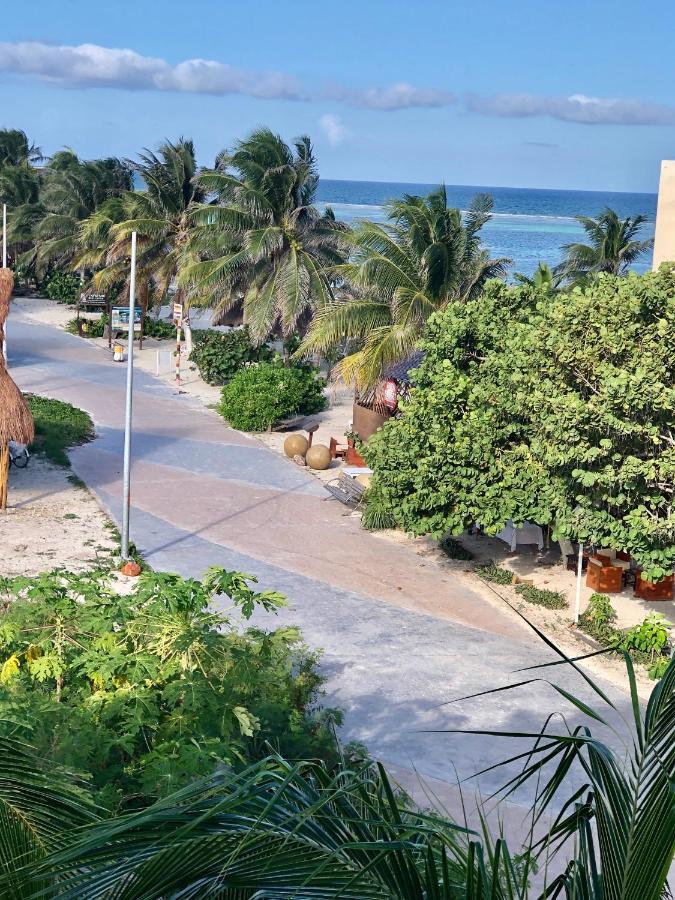 El Hotelito Mahahual Exterior photo