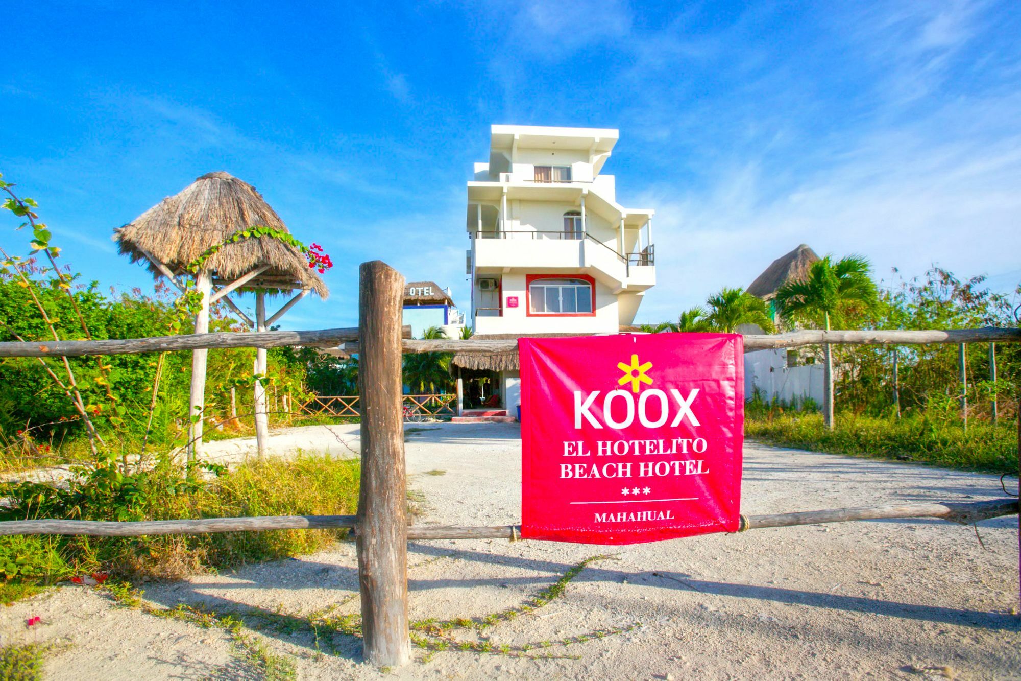 El Hotelito Mahahual Exterior photo